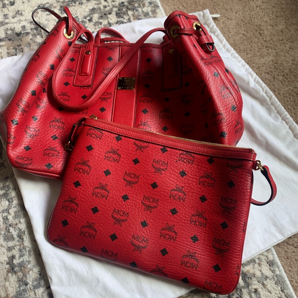 AUTHENTIC RED MCM REVERSIBLE TOTE BAG